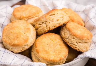 🧈 Front Porch Southern Buttermilk Biscuits